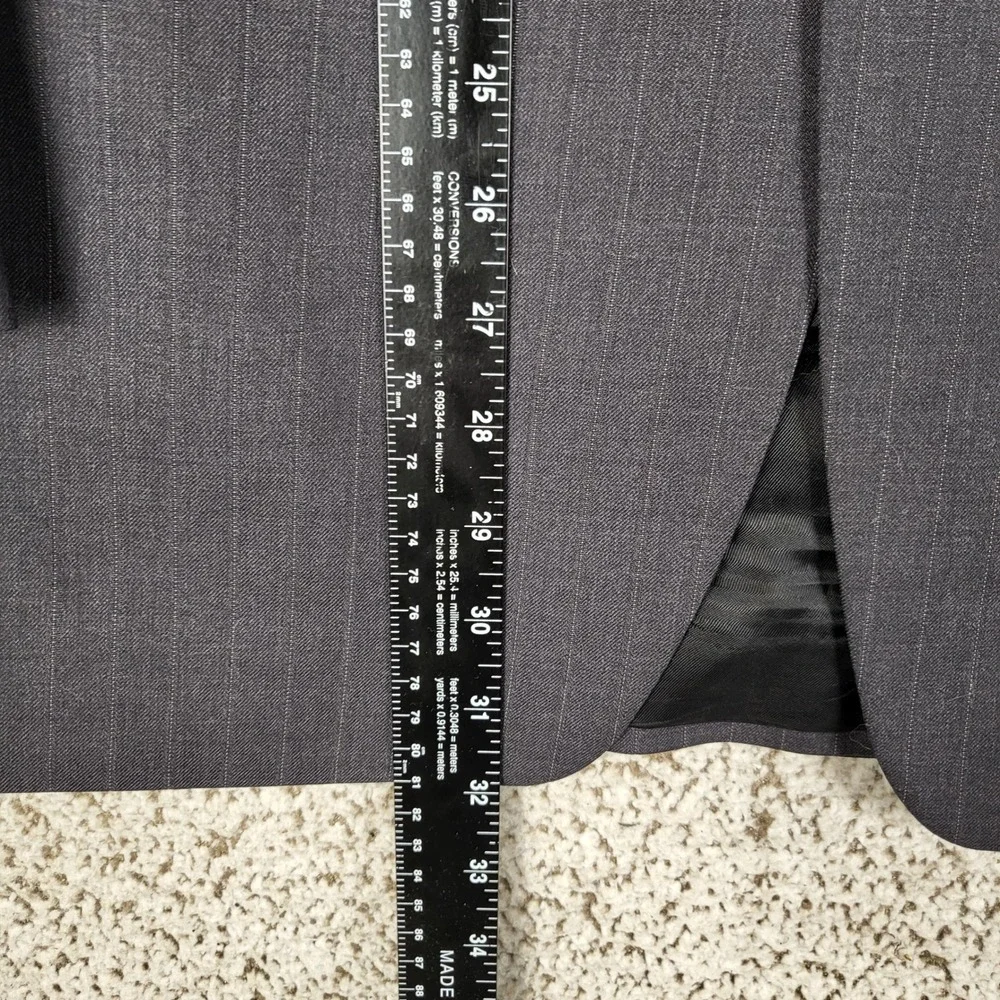LRL Ralph Lauren Men's‎ Gray Pinstripe 100% Wool Blazer 40R